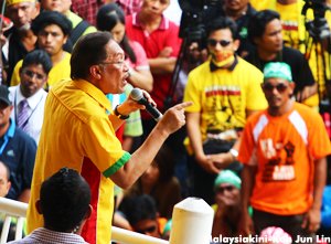 Anwar at Stadium Merdeka